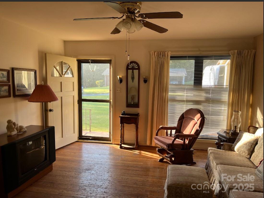 3120 6th Avenue Southwest Hickory, NC 28602 - Photo 9 of 22