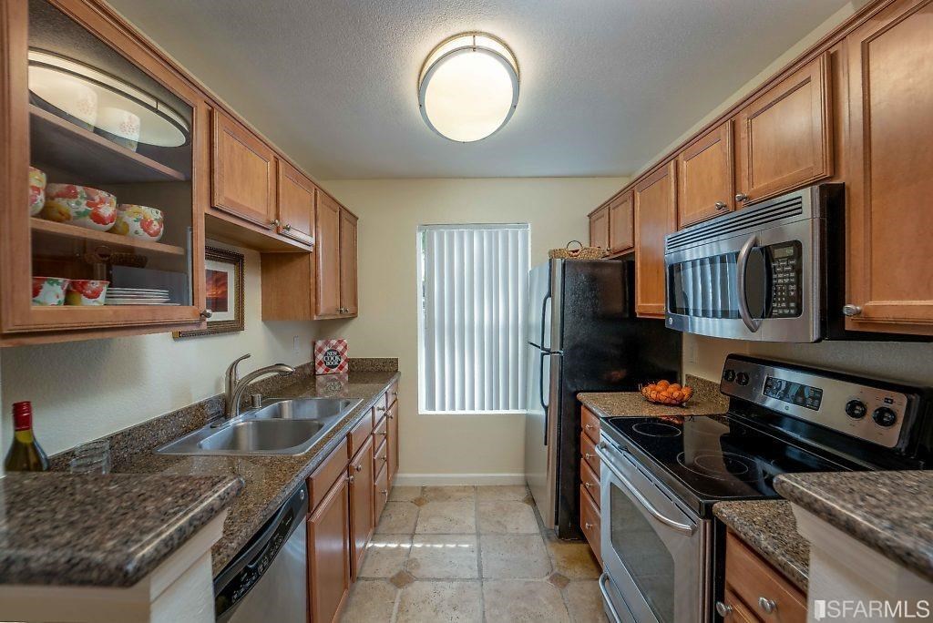 160 Reflections Drive, Unit 13 San Ramon, CA 94583 - Photo 12 of 42 Gallery Image 12