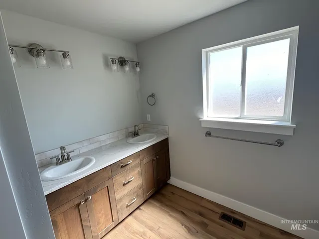 $394,900 | 4086 Johnson Street, Buhl, ID 83316