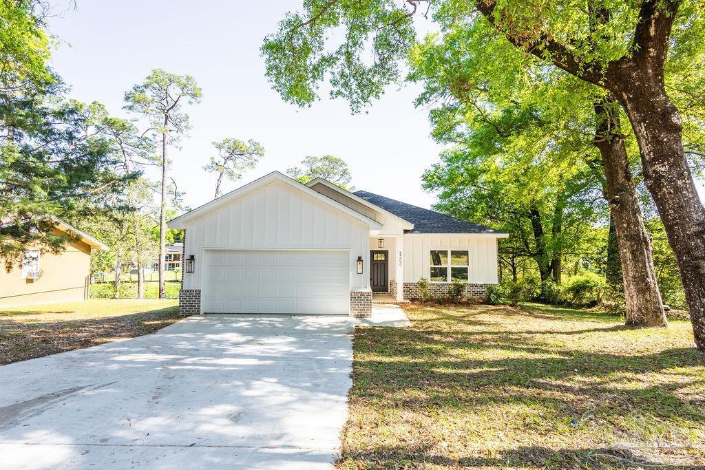 5300 Marks Place Milton, FL 32570 - Photo 1 of 26