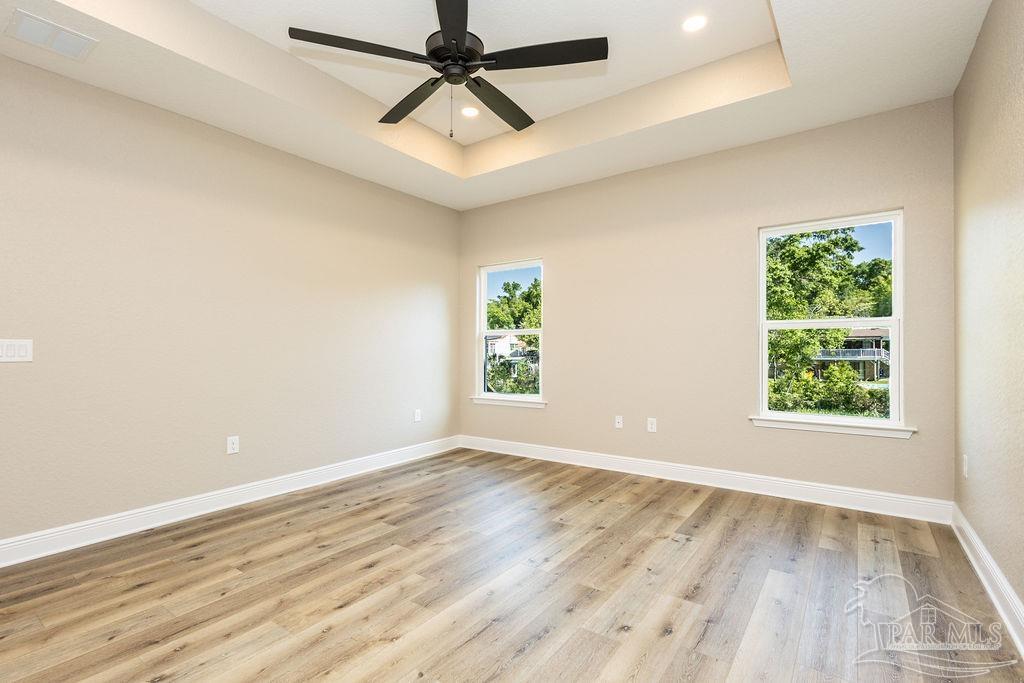 5300 Marks Place Milton, FL 32570 - Photo 11 of 26