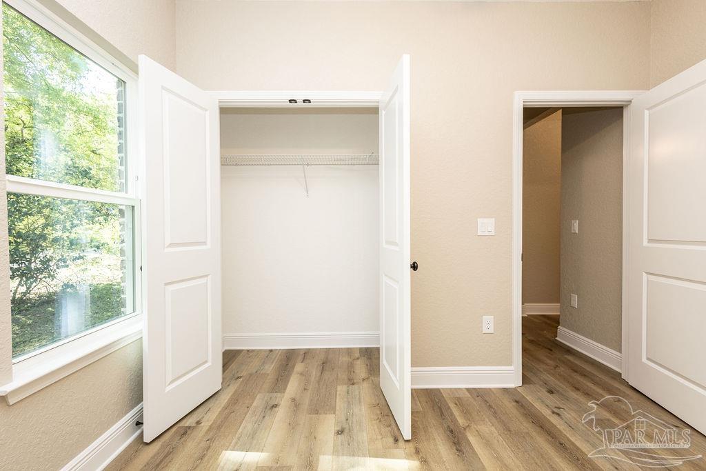 5300 Marks Place Milton, FL 32570 - Photo 18 of 26