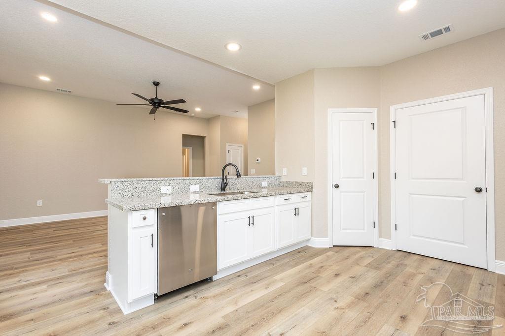 5300 Marks Place Milton, FL 32570 - Photo 3 of 26