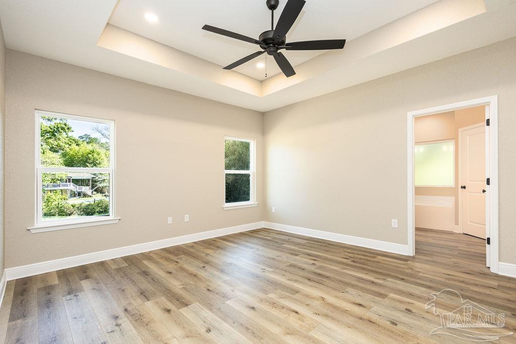 5300 Marks Place Milton, FL 32570 - Photo 6 of 26