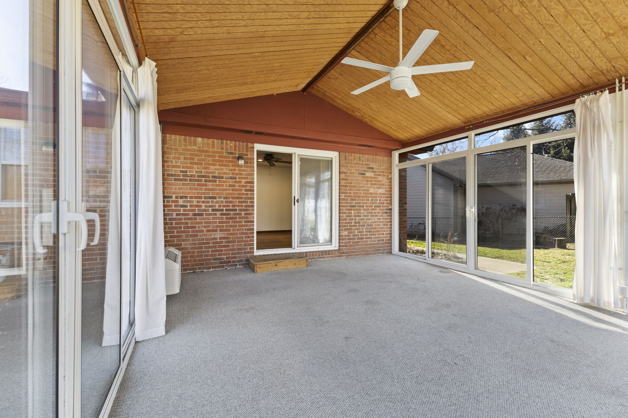 8340 Compton Street Indianapolis, IN 46240 - Photo 26 of 38