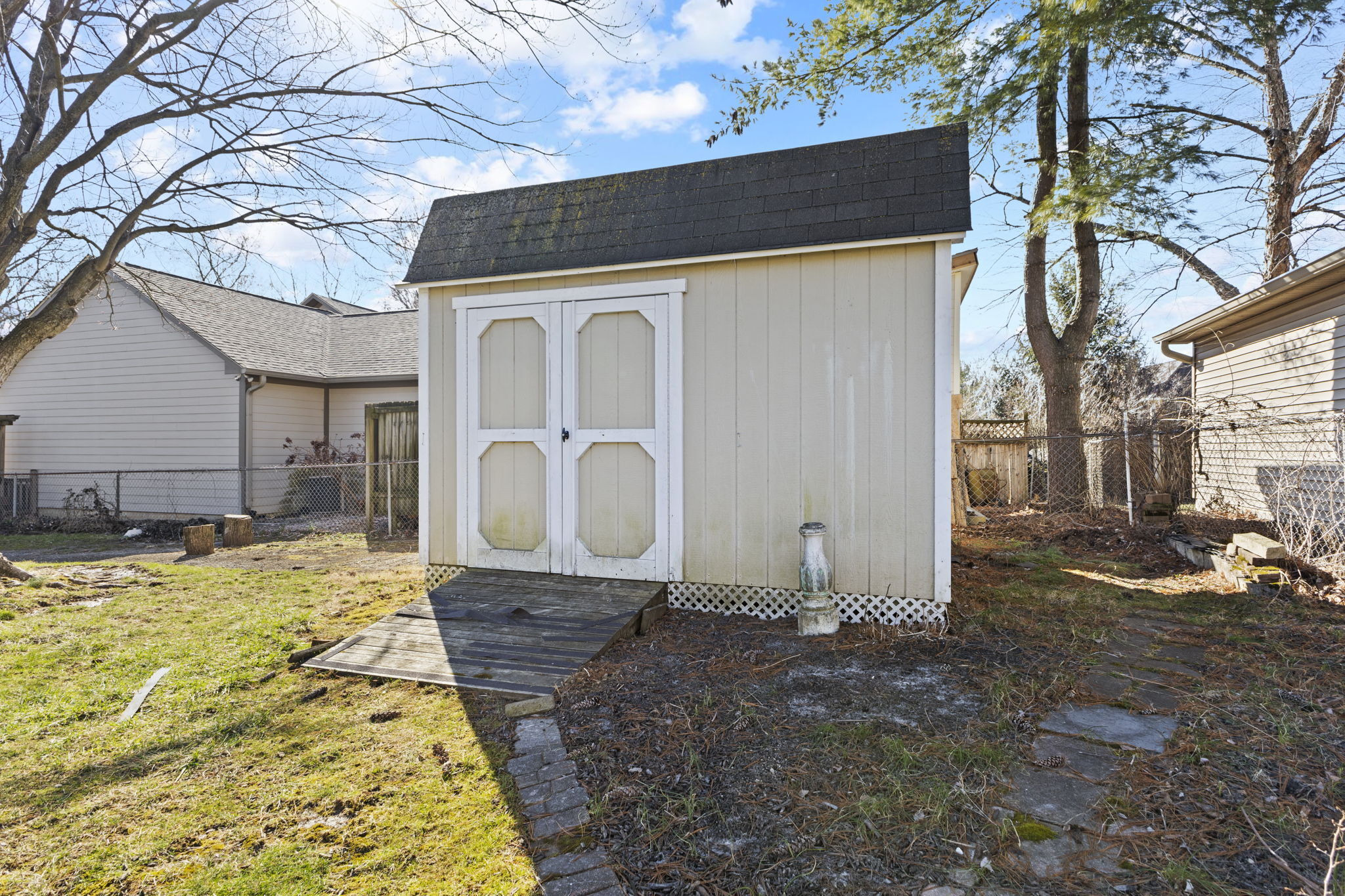 8340 Compton Street Indianapolis, IN 46240 - Photo 30 of 38