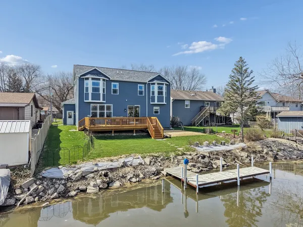$594,400 | 606 McHenry Avenue, McHenry, IL 60050