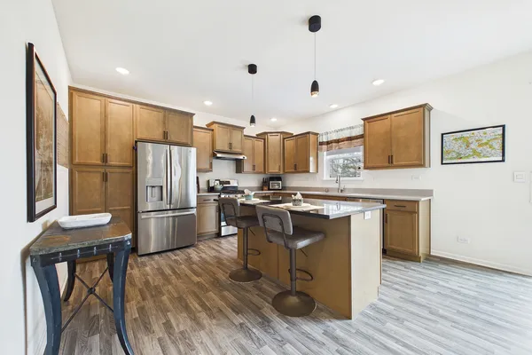 $594,400 | 606 McHenry Avenue, McHenry, IL 60050