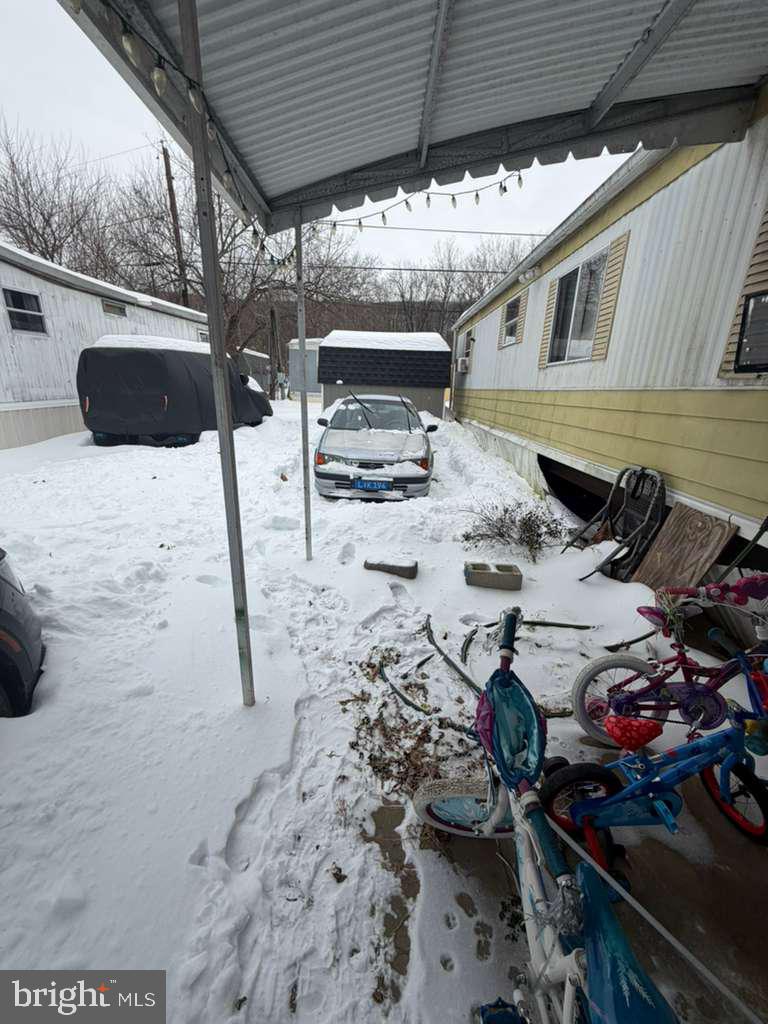 1108 Broadway Avenue Reading, PA 19606 - Photo 3 of 9