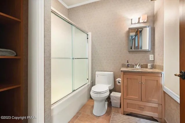 $4,800,000 | 2176 Stony Run Place, Blakeslee, PA 18610