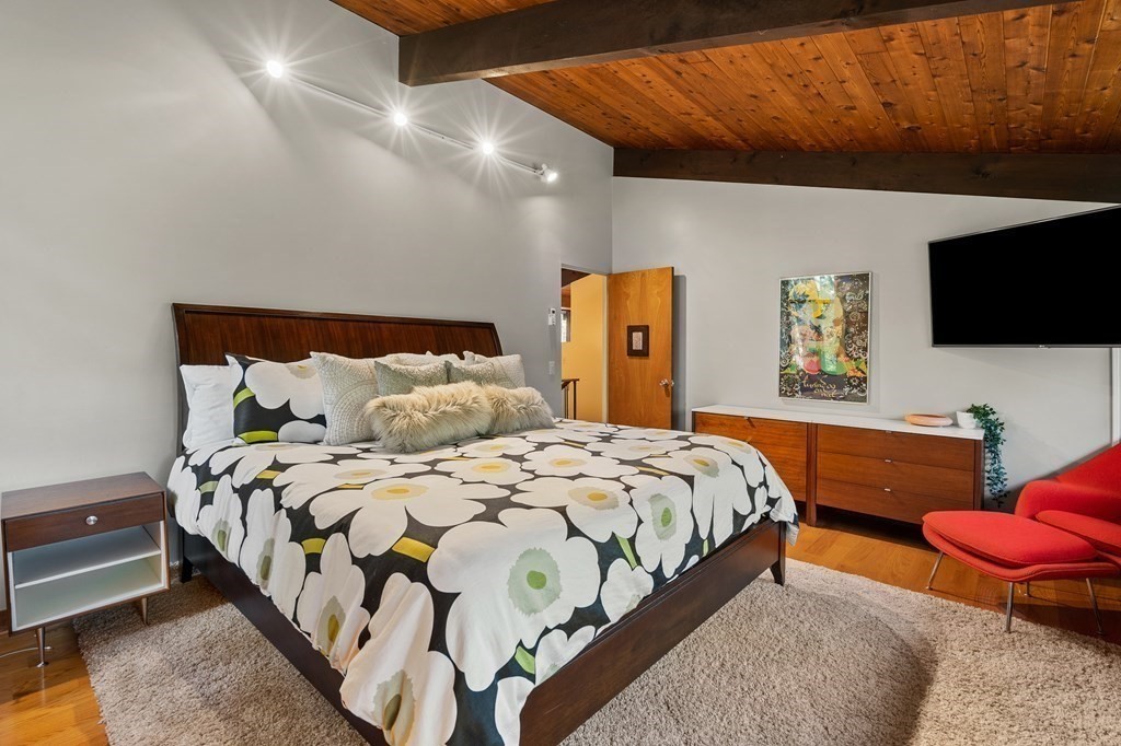 213 Indian Hill Road Carlisle, MA 01741 - Photo 20 of 37