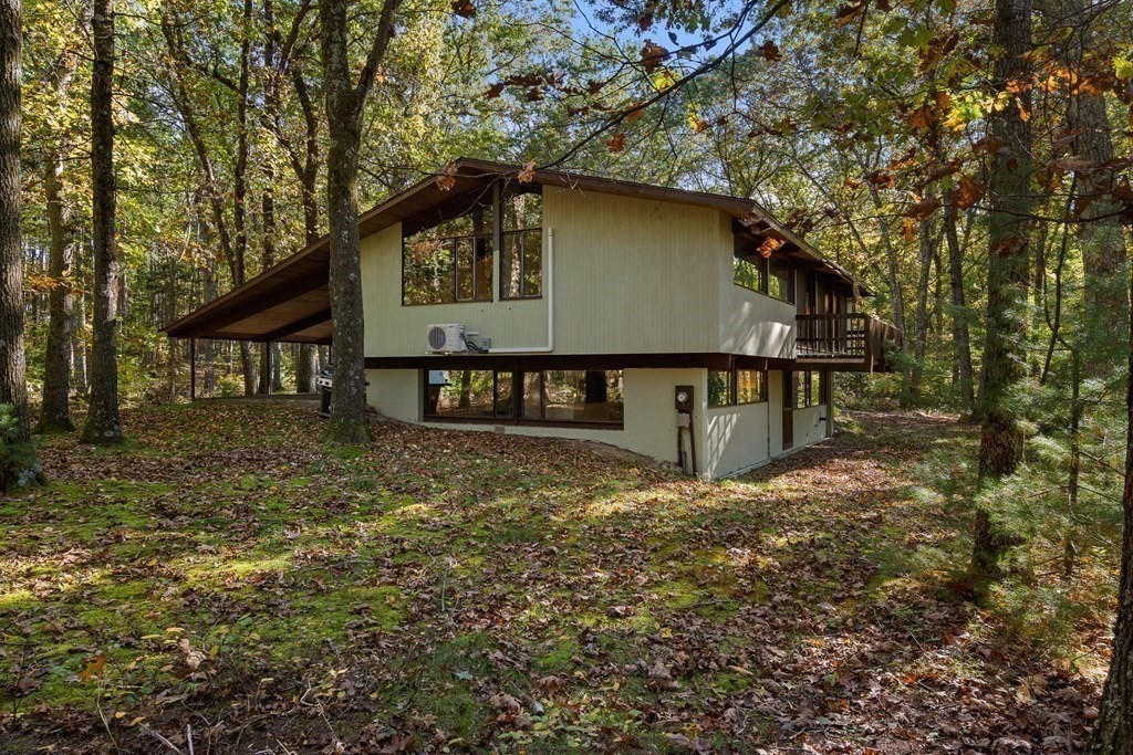 213 Indian Hill Road Carlisle, MA 01741 - Photo 32 of 37