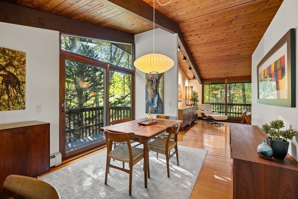 213 Indian Hill Road Carlisle, MA 01741 - Photo 9 of 37