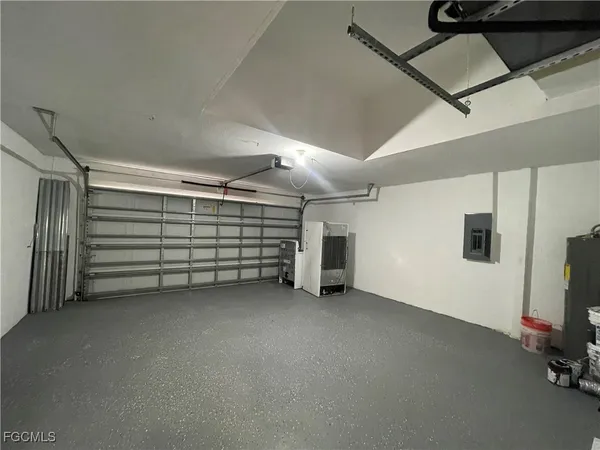 a view of a livingroom with an empty space