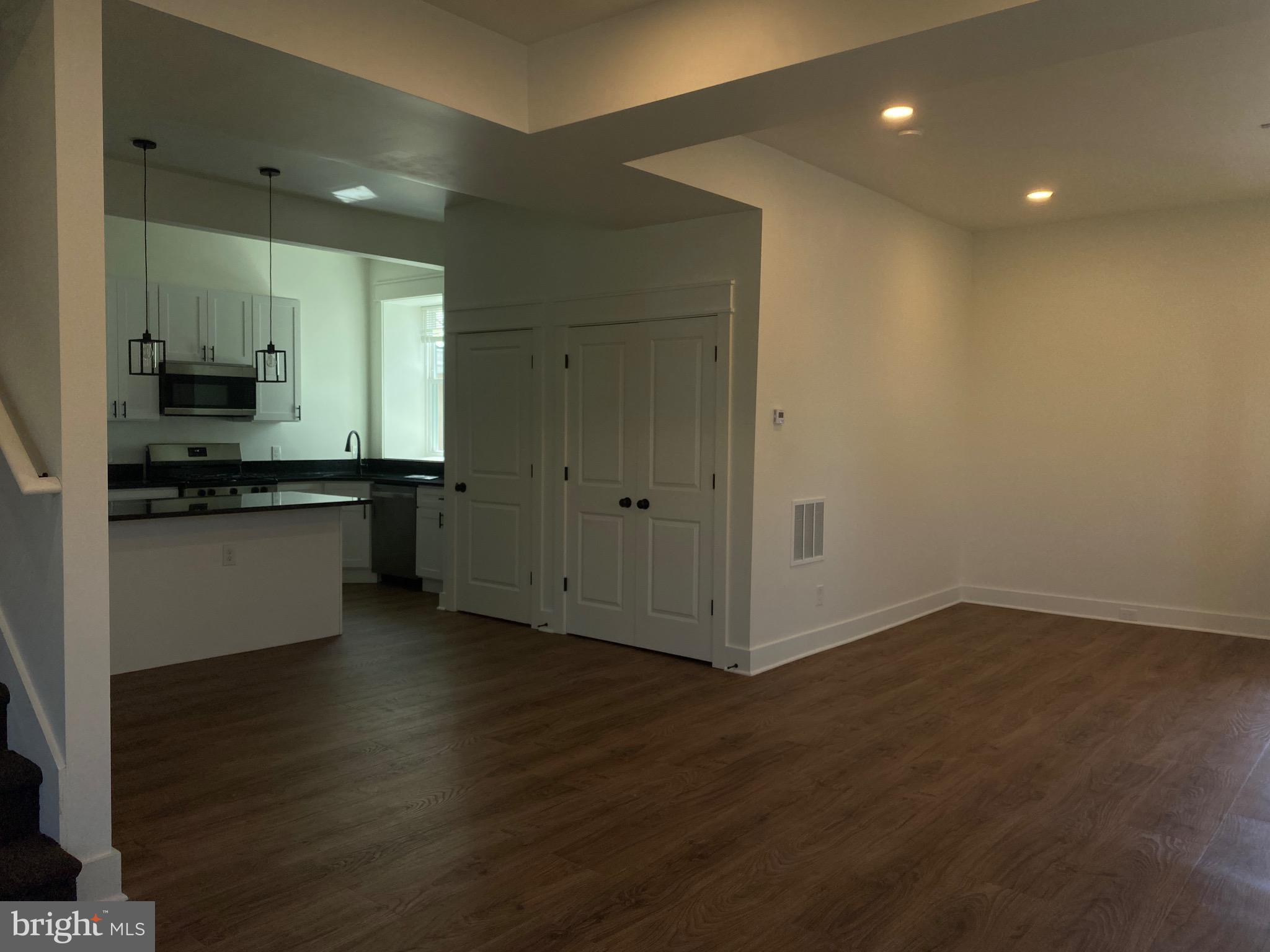 27 West Ferdinand Street, Unit 2 Manheim, PA 17545 - Photo 9 of 20
