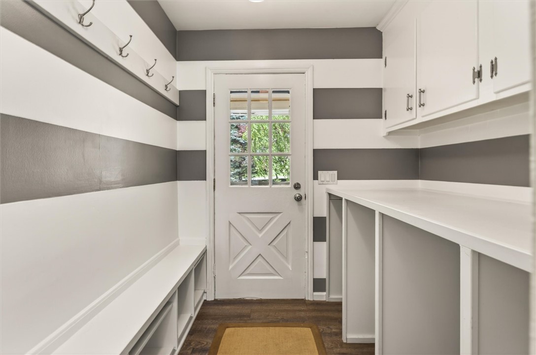 161 Tobey Road Pittsford, NY 14534 - Photo 21 of 50 Entryway with storage