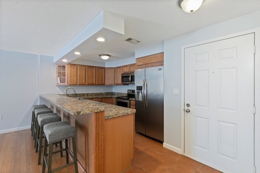 154 Lynnway, Unit 303 Lynn, MA 01902 - Photo 8 of 25