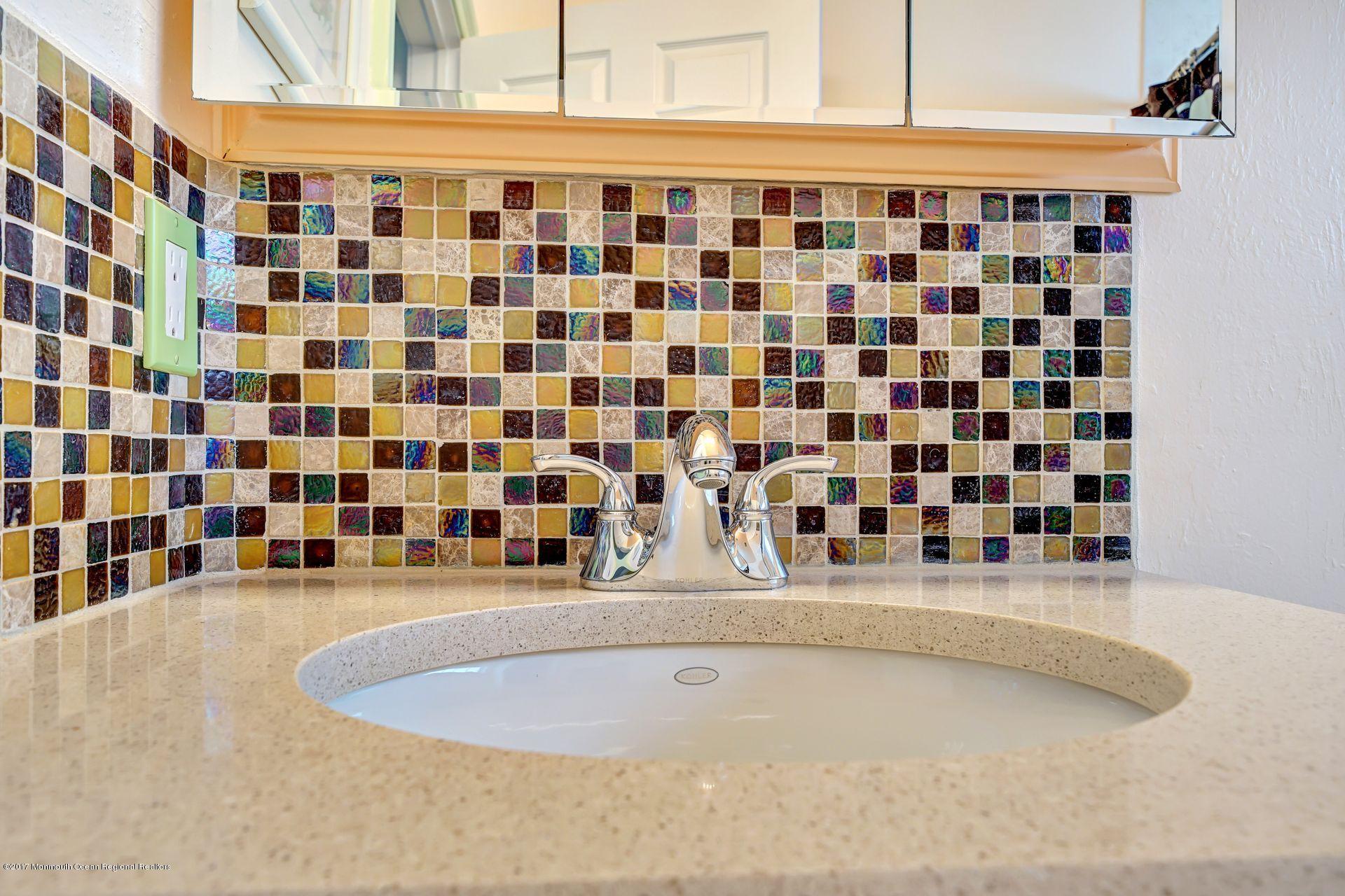 54 Bay Hill Road Lakewood, NJ 08701 - Photo 20 of 48 20