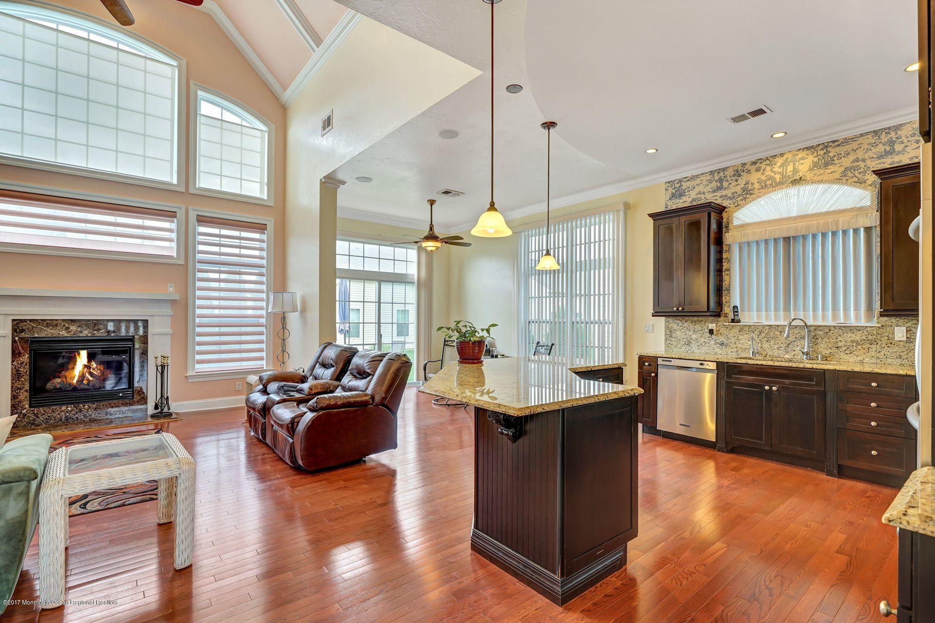54 Bay Hill Road Lakewood, NJ 08701 - Photo 26 of 48 26