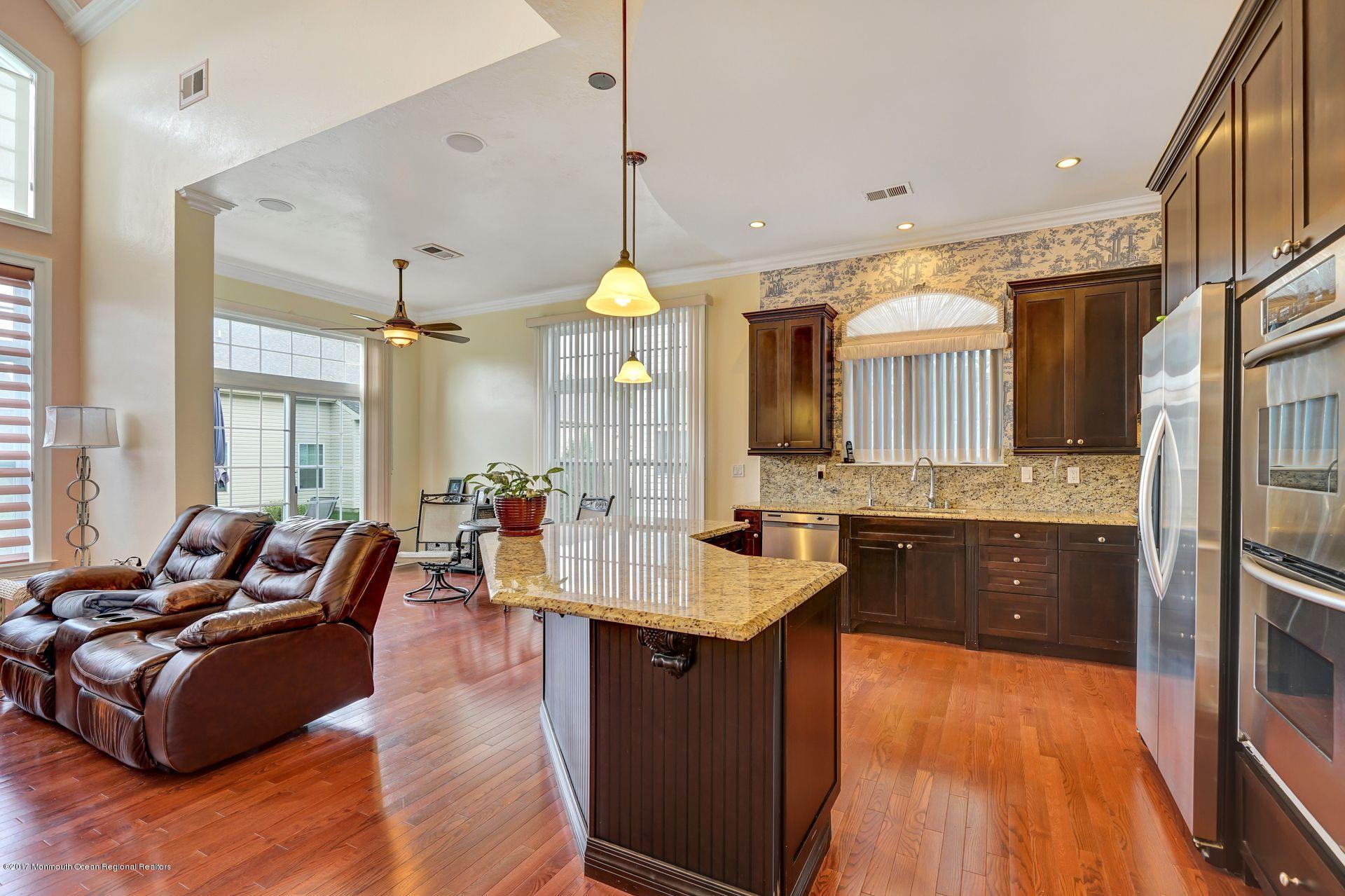 54 Bay Hill Road Lakewood, NJ 08701 - Photo 27 of 48 27
