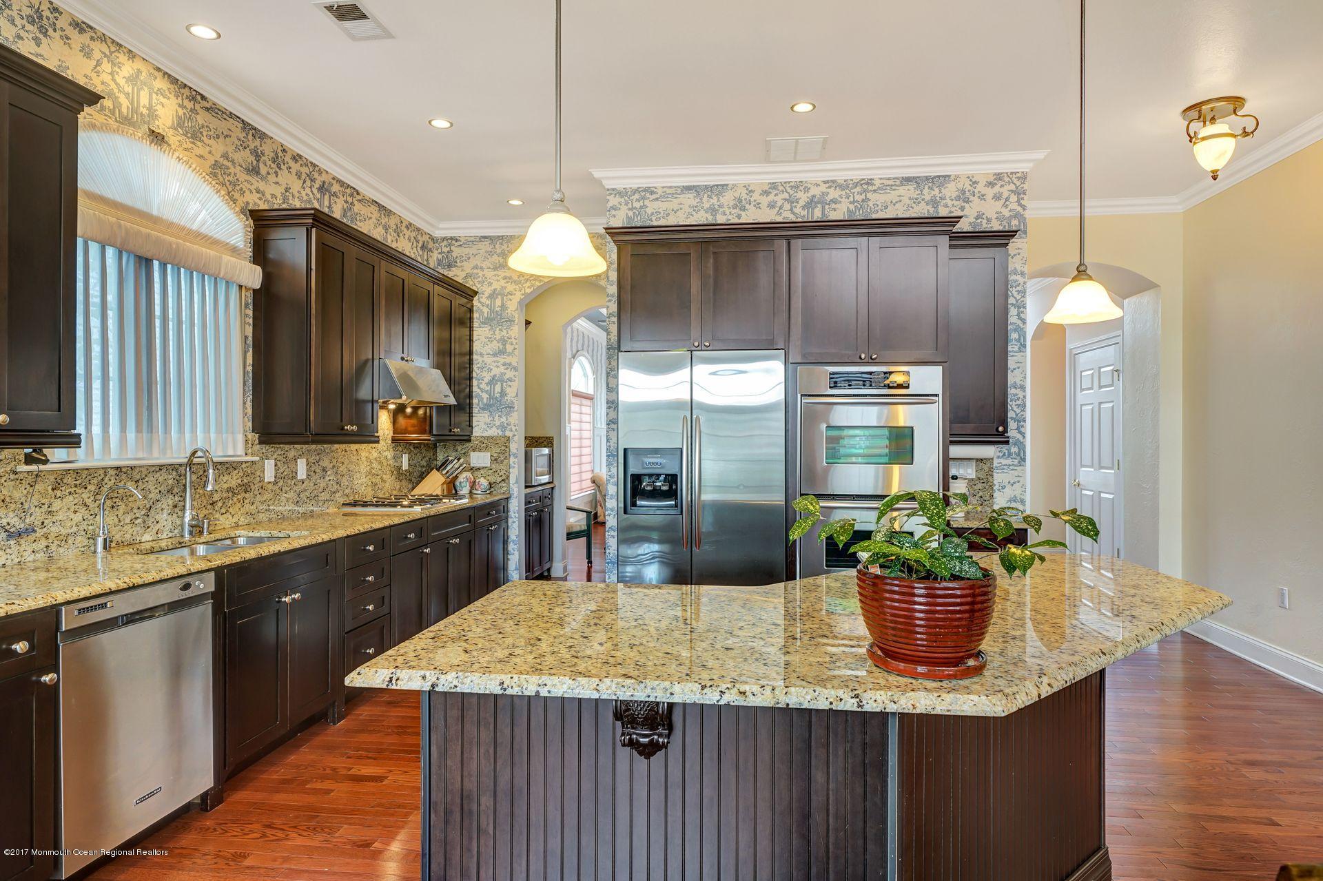 54 Bay Hill Road Lakewood, NJ 08701 - Photo 29 of 48 29