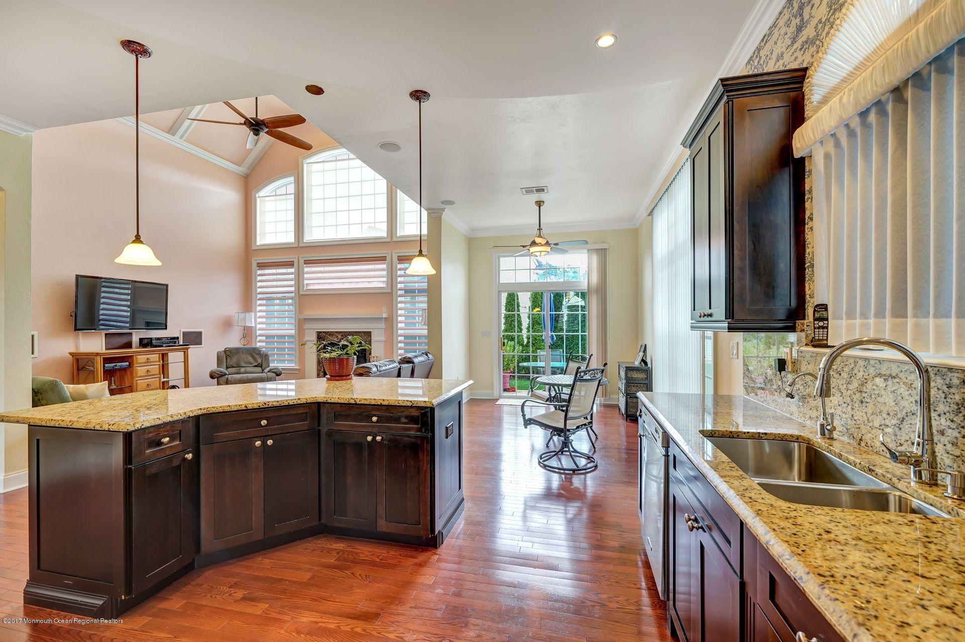 54 Bay Hill Road Lakewood, NJ 08701 - Photo 32 of 48 32