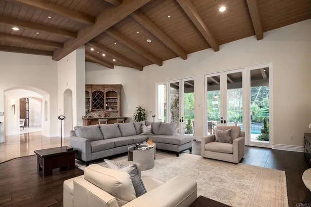 $6,495,000 | 6627 Calle Ponte Bella, Rancho Santa Fe, CA 92091