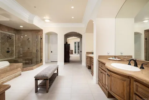 $6,495,000 | 6627 Calle Ponte Bella, Rancho Santa Fe, CA 92091