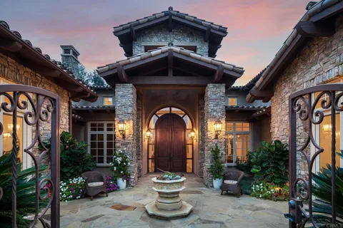$6,495,000 | 6627 Calle Ponte Bella, Rancho Santa Fe, CA 92091