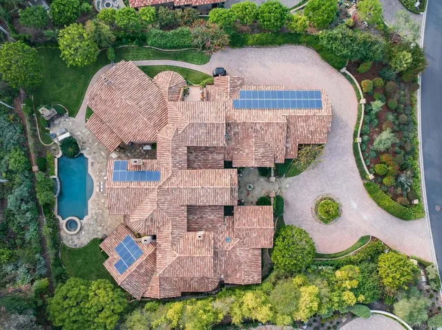 $6,495,000 | 6627 Calle Ponte Bella, Rancho Santa Fe, CA 92091