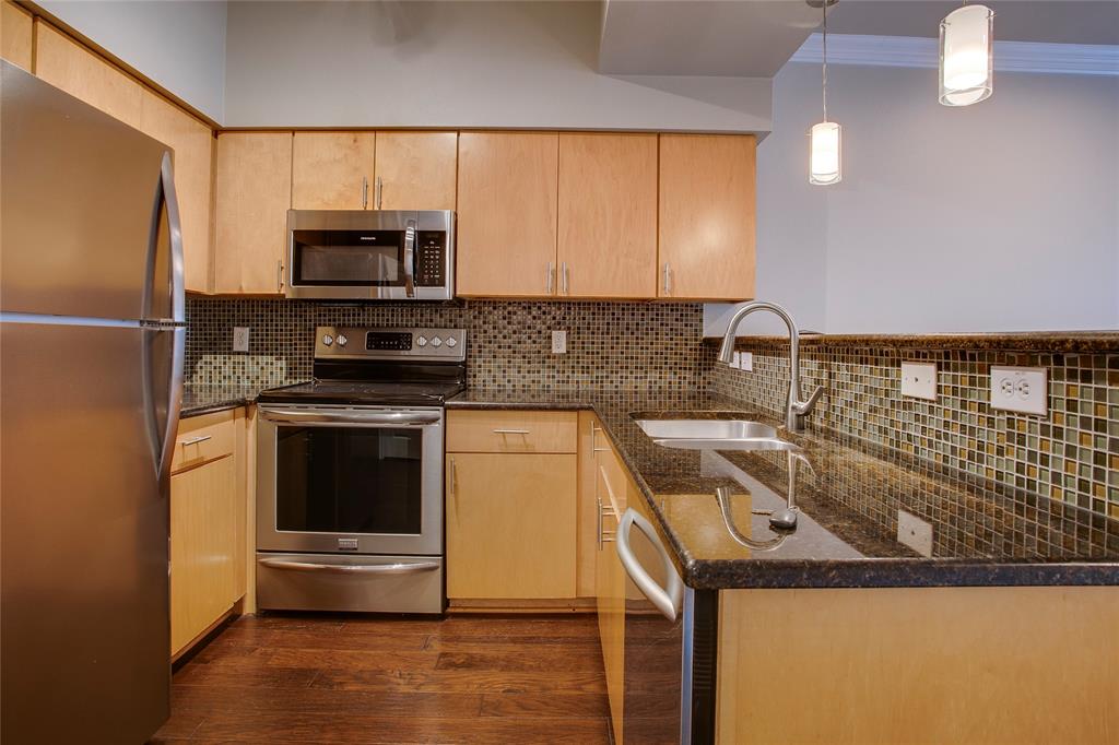 3102 Kings Road, Unit 2208 Dallas, TX 75219 - Photo 4 of 24