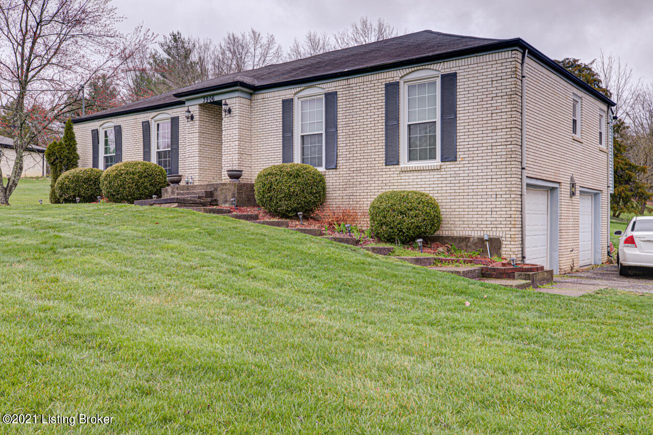 3906 Briar Ridge Road La Grange, KY 40031 - Photo 1 of 32 3906_Briar_Ridge_Rd-28