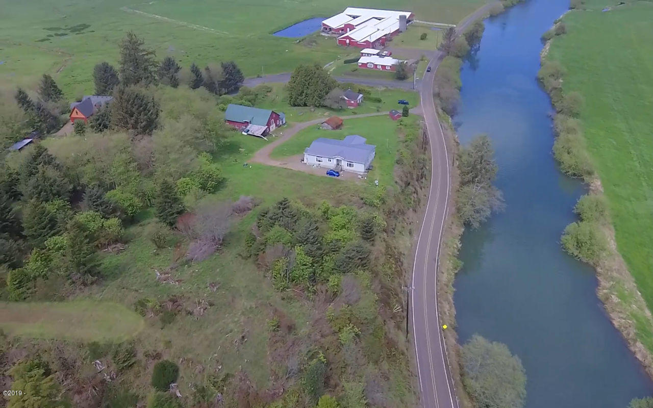 805 Reddekopp Road Cloverdale, OR 97112 - Photo 11 of 17 Directly Across from the River