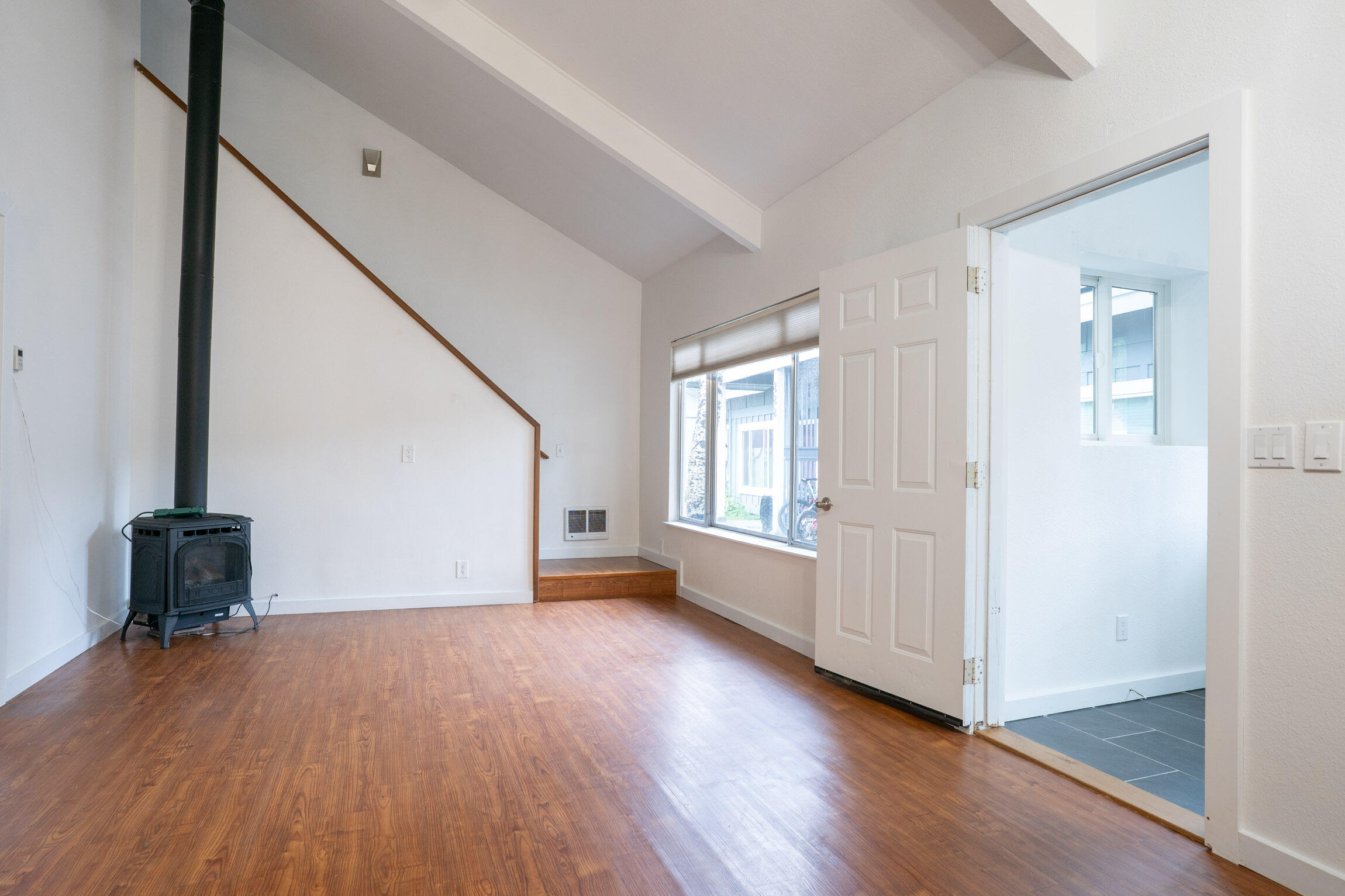 218 Pinewood Lane, Unit D6 Ketchum, ID 83340 - Photo 5 of 18 Living:Entry Foyer