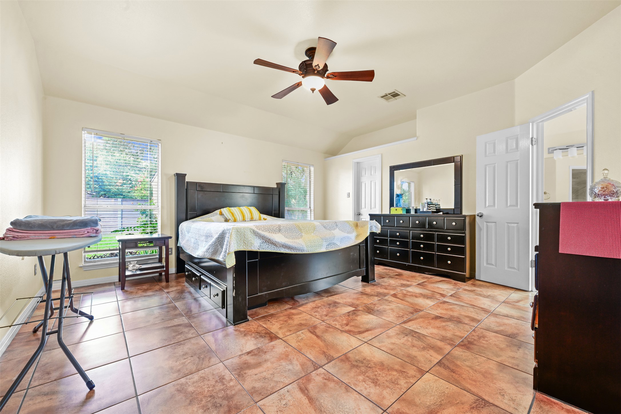 6006 Barletta Road Round Rock, TX 78681 - Photo 16 of 37 Gallery Image 16