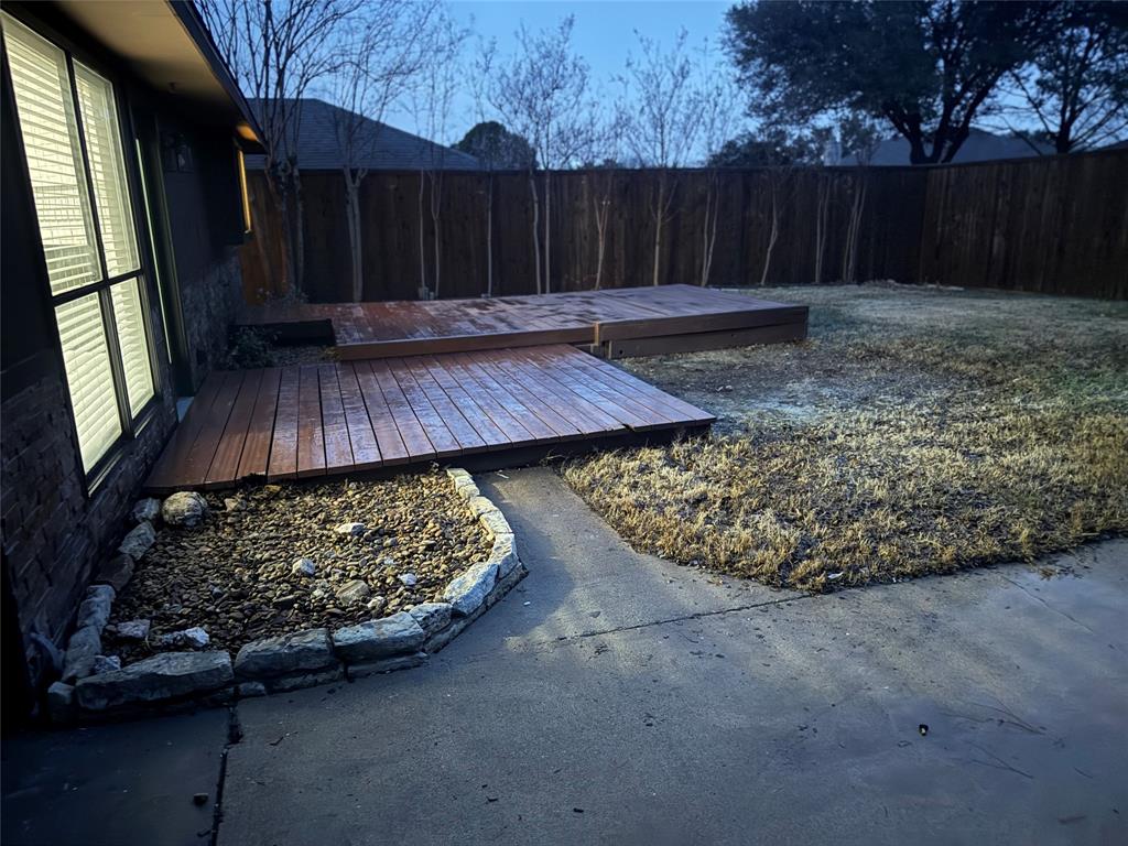 1401 Flameleaf Drive Allen, TX 75002 - Photo 23 of 26