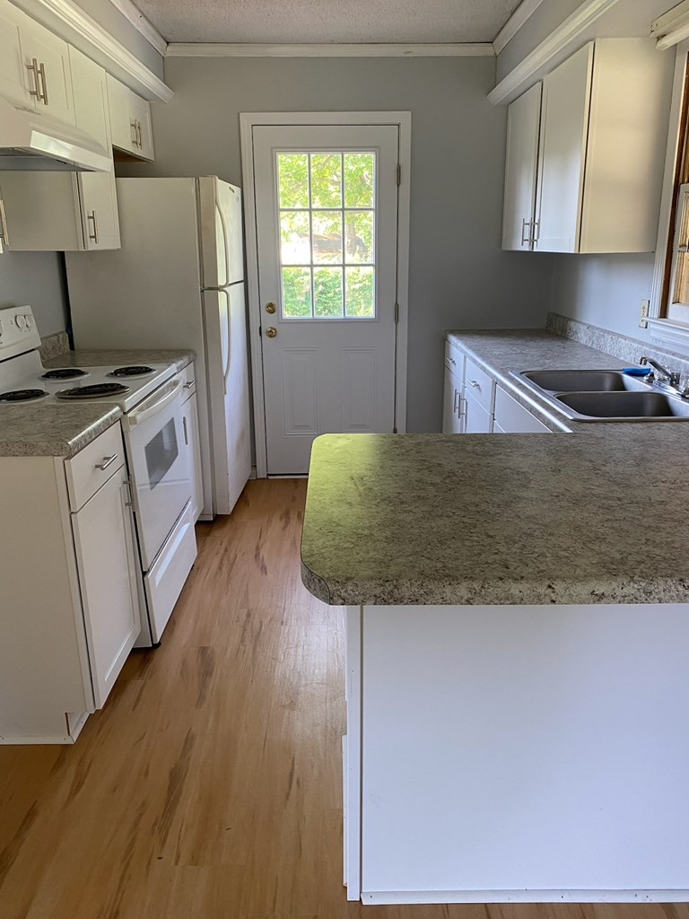 5402 Oakcrest Road Sumter, SC 29154 - Photo 14 of 21