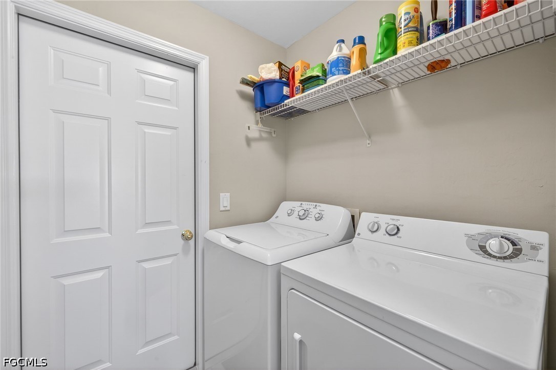 10082 Oakhurst Way Fort Myers, FL 33913 - Photo 25 of 50