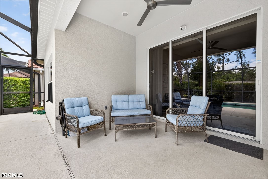 10082 Oakhurst Way Fort Myers, FL 33913 - Photo 27 of 50