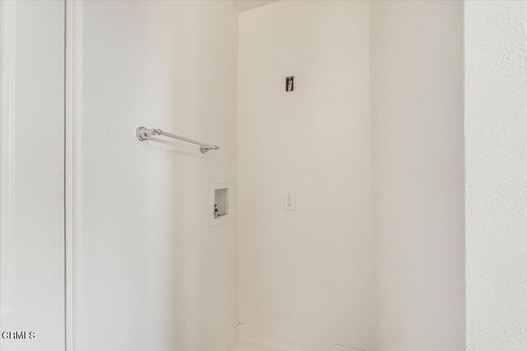 620 West Gonzales Road, Unit B Oxnard, CA 93036 - Photo 14 of 24 53-DSC02179