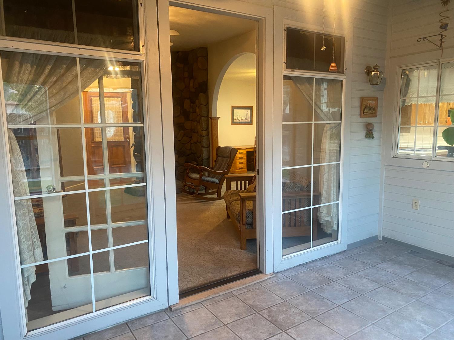 345 Riviera Way Turlock, CA 95382 - Photo 15 of 35