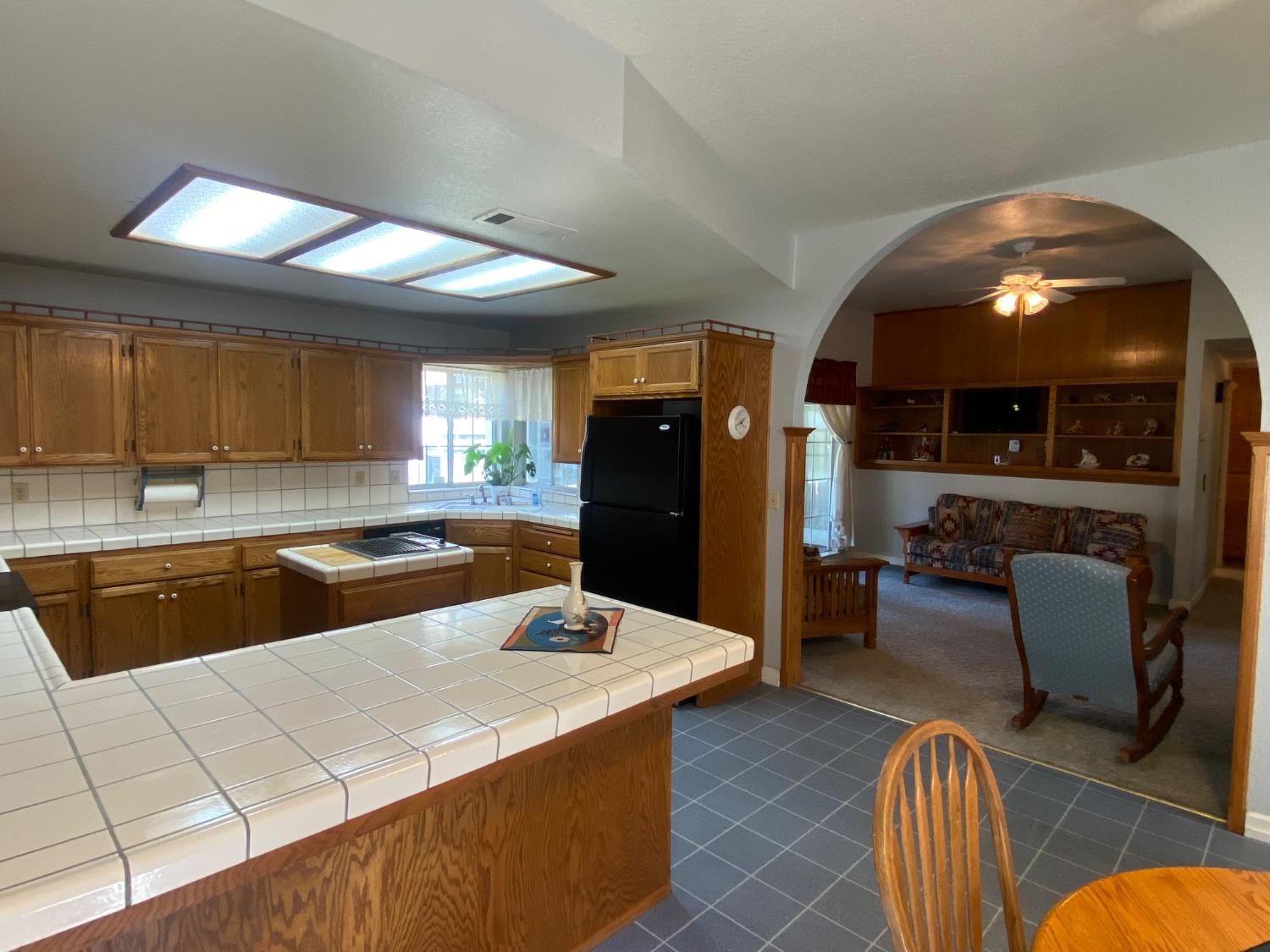 345 Riviera Way Turlock, CA 95382 - Photo 9 of 35