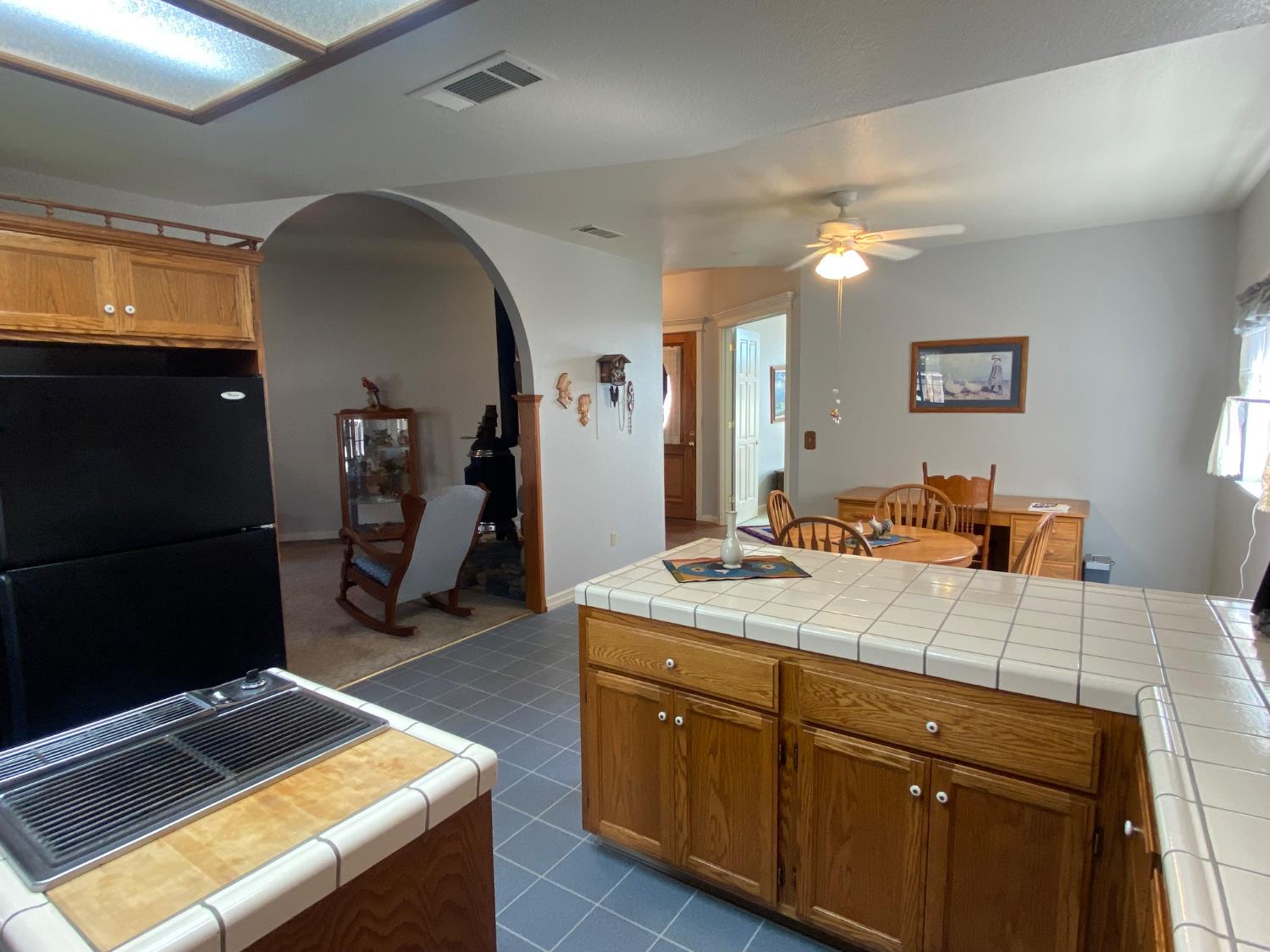 345 Riviera Way Turlock, CA 95382 - Photo 10 of 35