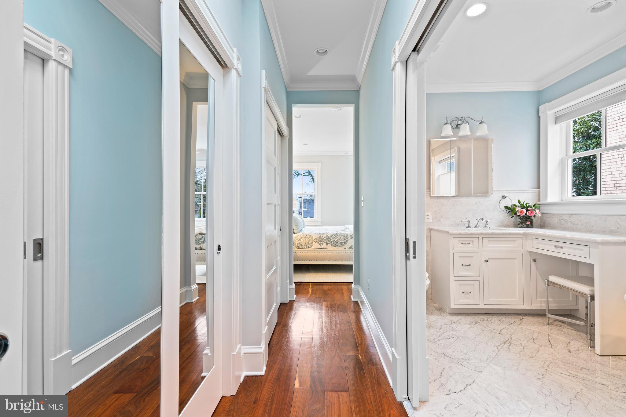 511 D Street Southeast Washington, DC 20003 - Photo 12 of 27