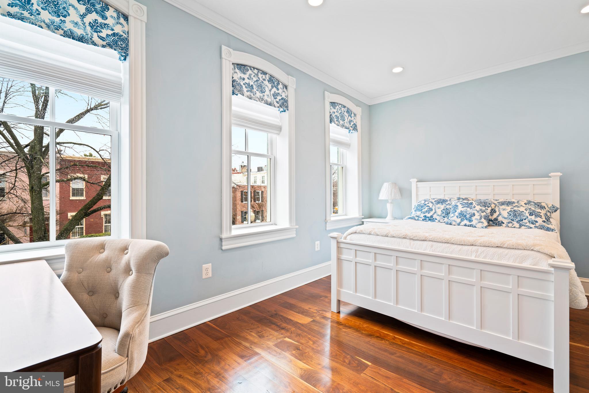 511 D Street Southeast Washington, DC 20003 - Photo 18 of 27