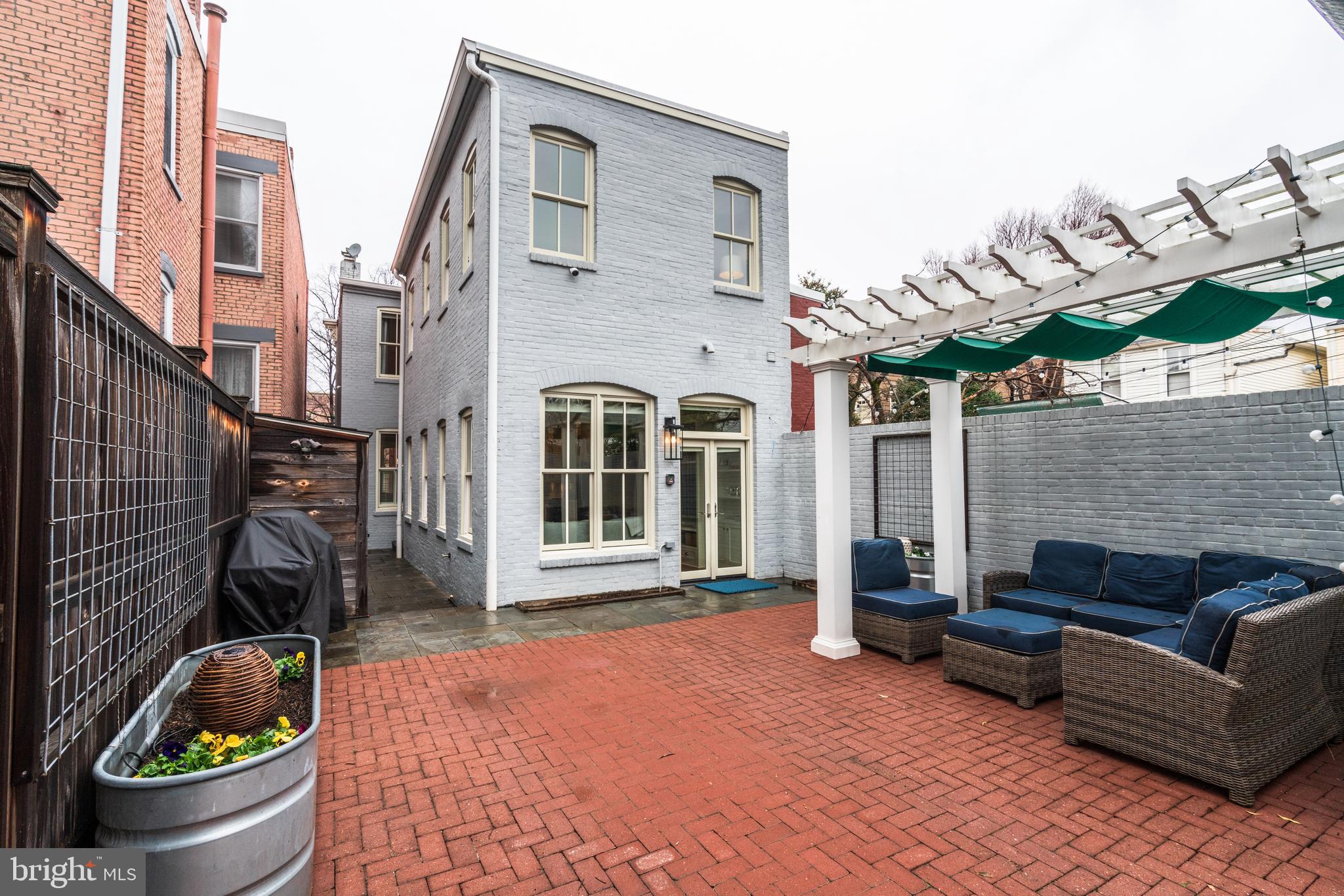 511 D Street Southeast Washington, DC 20003 - Photo 20 of 27