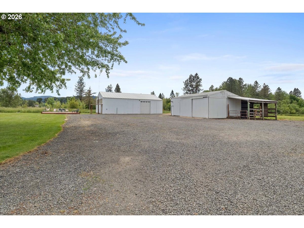 515 Pearson Street Lebanon, OR 97355 - Photo 27 of 48