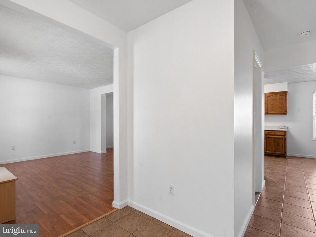9510 Whiskey Bottom Road Laurel, MD 20723 - Photo 10 of 46 Gallery Image 10