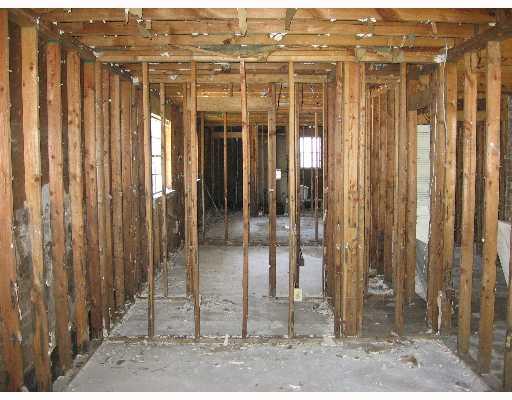6947 Mayo Road New Orleans, LA 70126 - Photo 2 of 7 Gallery Image 2