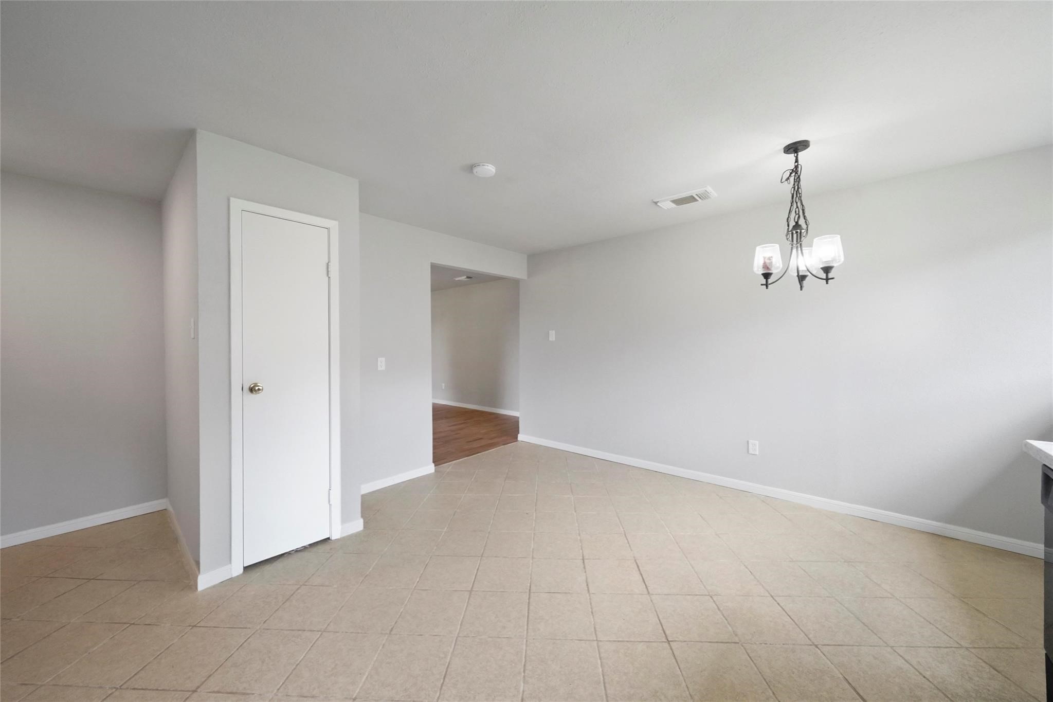 205 Bert Street Angleton, TX 77515 - Photo 9 of 29